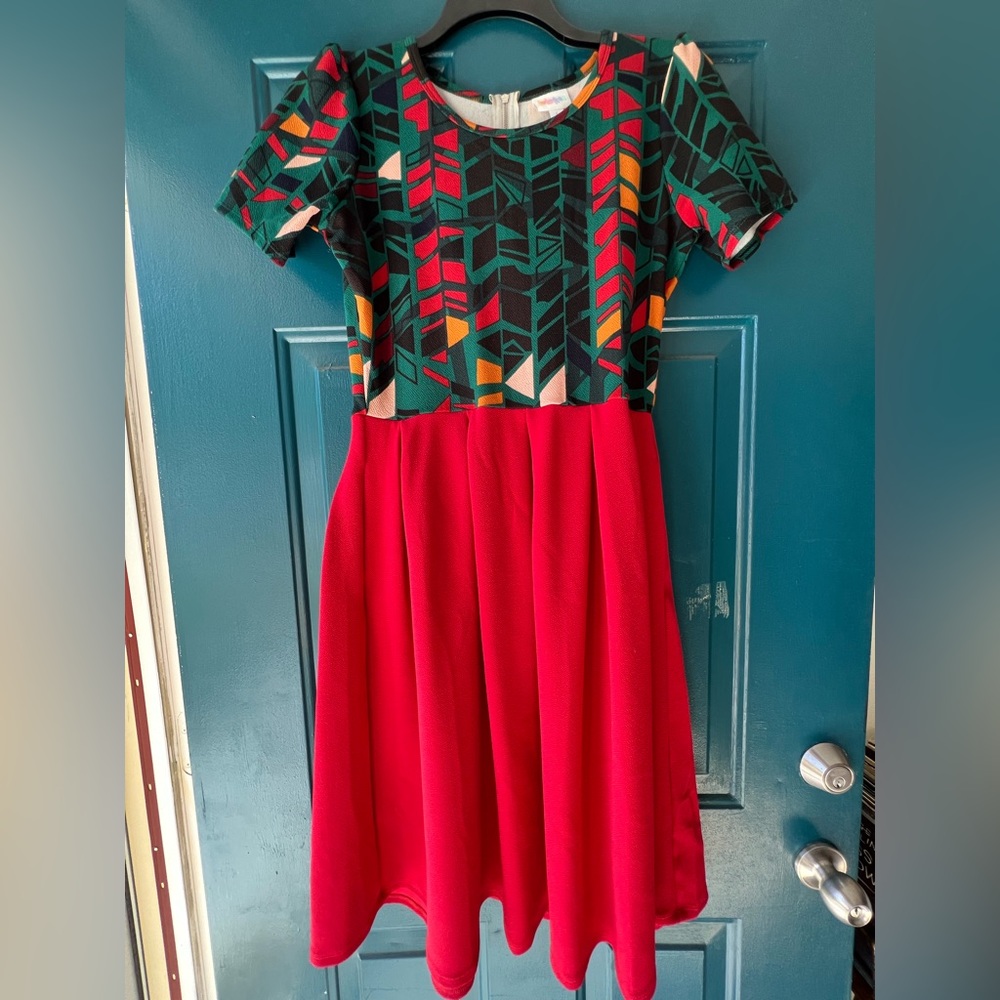 Adorable chevron dress